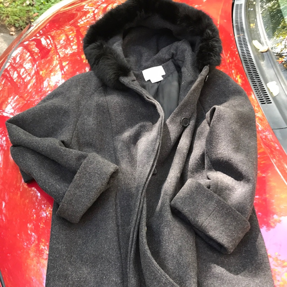 Rabbit Fur 🐇 Coat petite size 16p